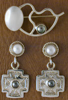 SS Black & White Pearl Set - EARRINGS