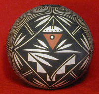 Acoma Seed Jar